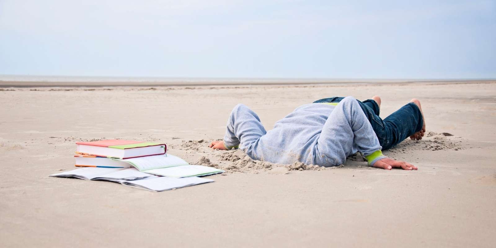 More prepared. Книга на песке. Человек прячет голову в песок. Три зарытых в песок человека. Head in Sand.